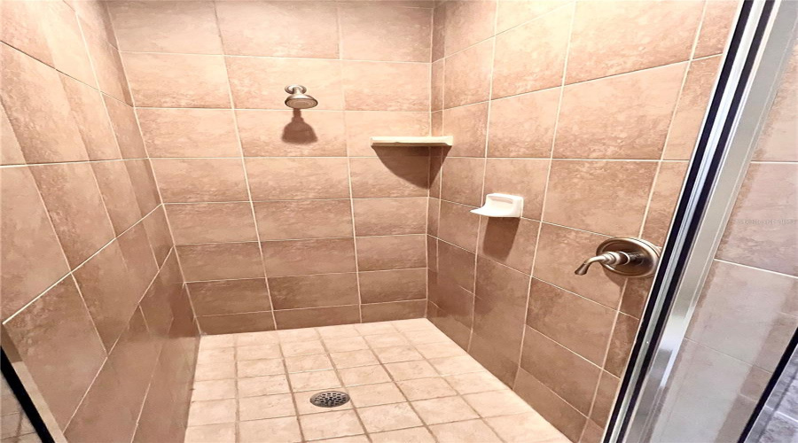 REUNION, Florida 34747, 4 Bedrooms Bedrooms, ,3 BathroomsBathrooms,Residential,For Sale,REUNION,0,MFRO6386573