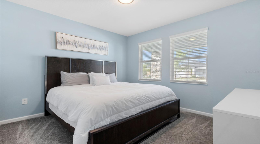 DAVENPORT, Florida 33896, 5 Bedrooms Bedrooms, ,3 BathroomsBathrooms,Residential,For Sale,ACES HIGH,0,MFRS5144769