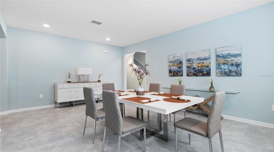 DAVENPORT, Florida 33896, 5 Bedrooms Bedrooms, ,3 BathroomsBathrooms,Residential,For Sale,ACES HIGH,0,MFRS5144769