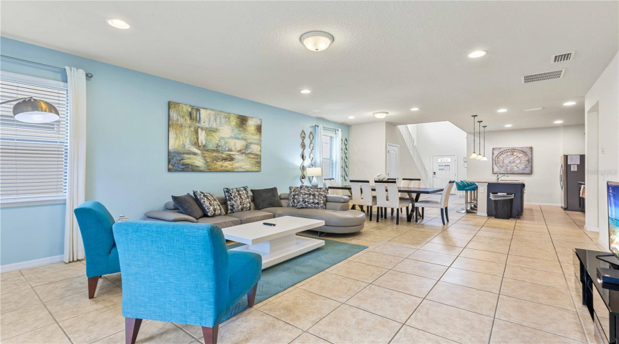 KISSIMMEE, Florida 34747, 6 Bedrooms Bedrooms, ,4 BathroomsBathrooms,Residential,For Sale,RHODES,0,MFRO6282290