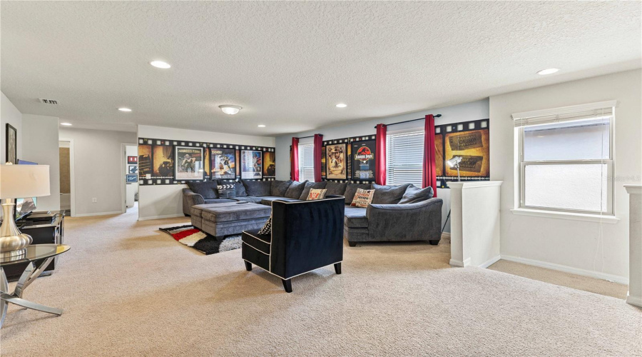 KISSIMMEE, Florida 34747, 6 Bedrooms Bedrooms, ,4 BathroomsBathrooms,Residential,For Sale,RHODES,0,MFRO6282290