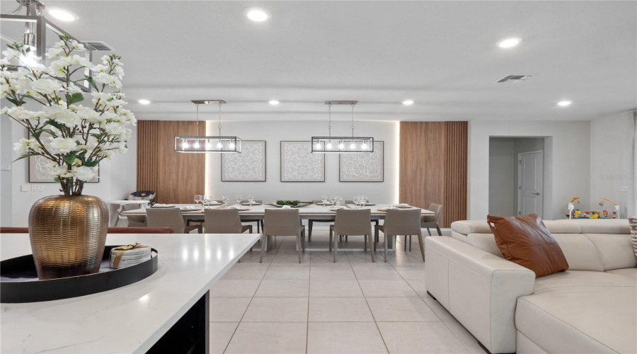 DAVENPORT, Florida 33897, 8 Bedrooms Bedrooms, ,6 BathroomsBathrooms,Residential,For Sale,SUMMER,0,MFRO6386563