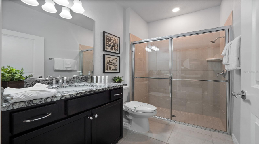 DAVENPORT, Florida 33897, 8 Bedrooms Bedrooms, ,6 BathroomsBathrooms,Residential,For Sale,SUMMER,0,MFRO6386563