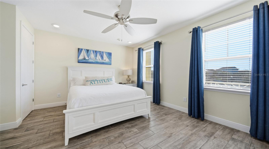 KISSIMMEE, Florida 34747, 7 Bedrooms Bedrooms, ,8 BathroomsBathrooms,Residential,For Sale,SURF,0,MFRO6386683