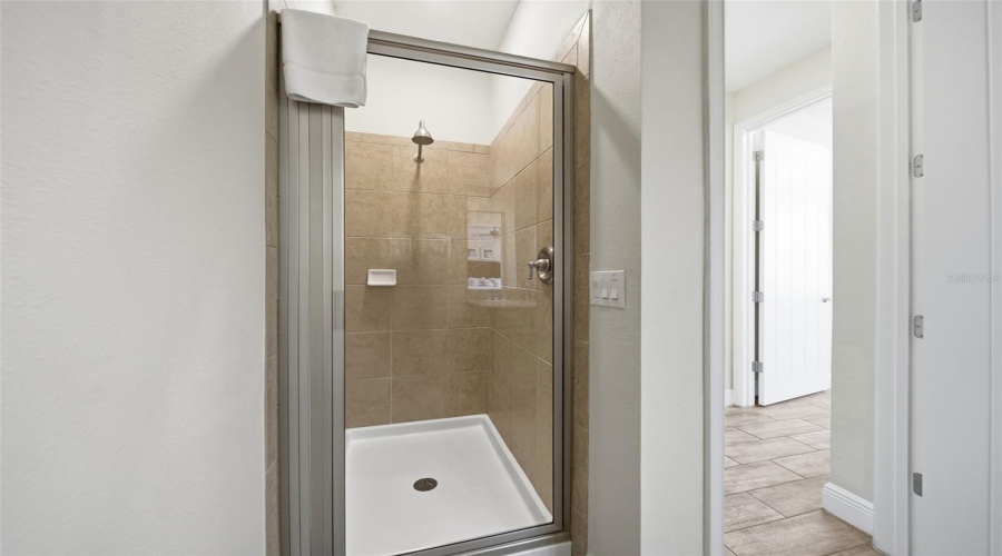 KISSIMMEE, Florida 34747, 7 Bedrooms Bedrooms, ,8 BathroomsBathrooms,Residential,For Sale,SURF,0,MFRO6386683