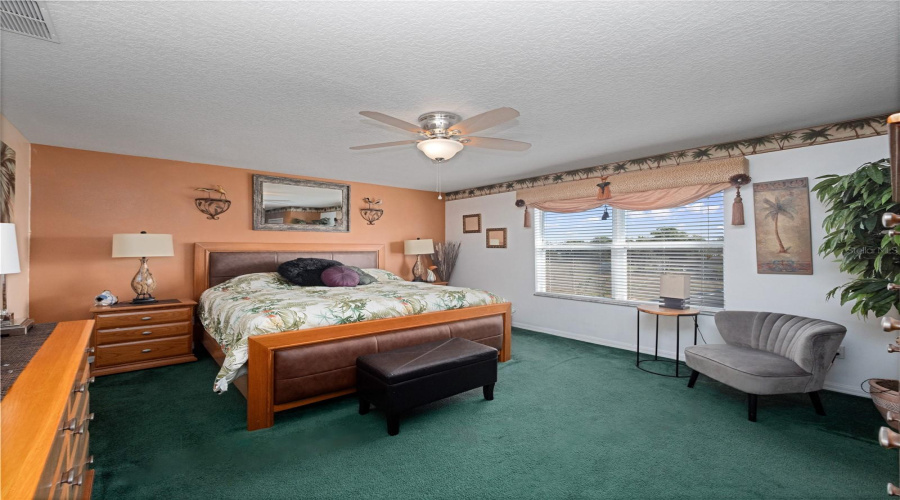 DAVENPORT, Florida 33837, 5 Bedrooms Bedrooms, ,3 BathroomsBathrooms,Residential,For Sale,WILDFLOWER,0,MFRS5137982