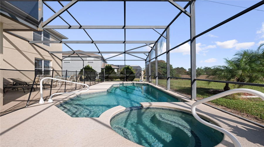 DAVENPORT, Florida 33837, 5 Bedrooms Bedrooms, ,3 BathroomsBathrooms,Residential,For Sale,WILDFLOWER,0,MFRS5137982