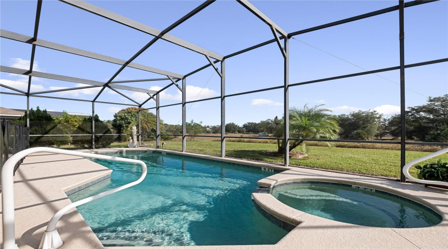 DAVENPORT, Florida 33837, 5 Bedrooms Bedrooms, ,3 BathroomsBathrooms,Residential,For Sale,WILDFLOWER,0,MFRS5137982