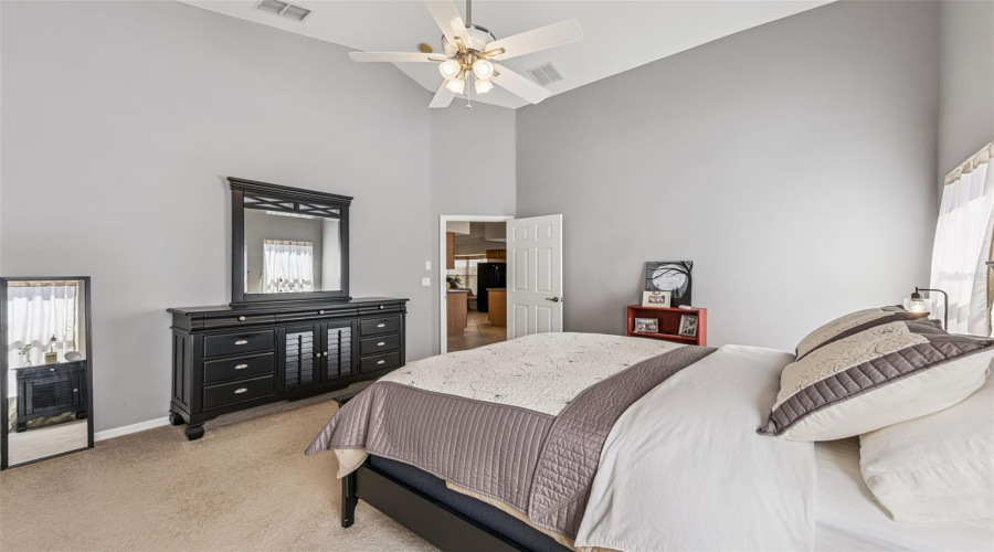 DAVENPORT, Florida 33896, 3 Bedrooms Bedrooms, ,2 BathroomsBathrooms,Residential,For Sale,KNIGHTSBRIDGE,0,MFRS5143955