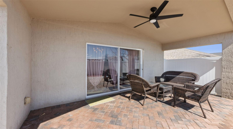 DAVENPORT, Florida 33896, 3 Bedrooms Bedrooms, ,2 BathroomsBathrooms,Residential,For Sale,KNIGHTSBRIDGE,0,MFRS5143955