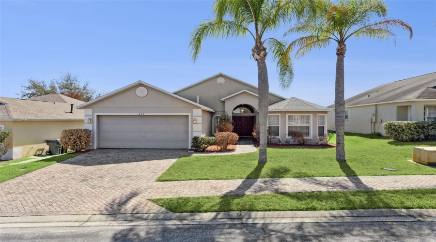 DAVENPORT, Florida 33896, 3 Bedrooms Bedrooms, ,2 BathroomsBathrooms,Residential,For Sale,KNIGHTSBRIDGE,0,MFRS5143955