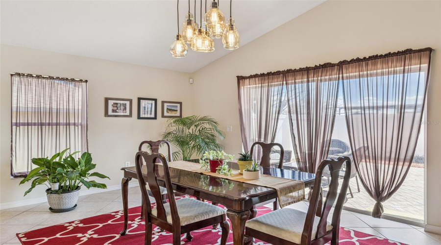 DAVENPORT, Florida 33896, 3 Bedrooms Bedrooms, ,2 BathroomsBathrooms,Residential,For Sale,KNIGHTSBRIDGE,0,MFRS5143955