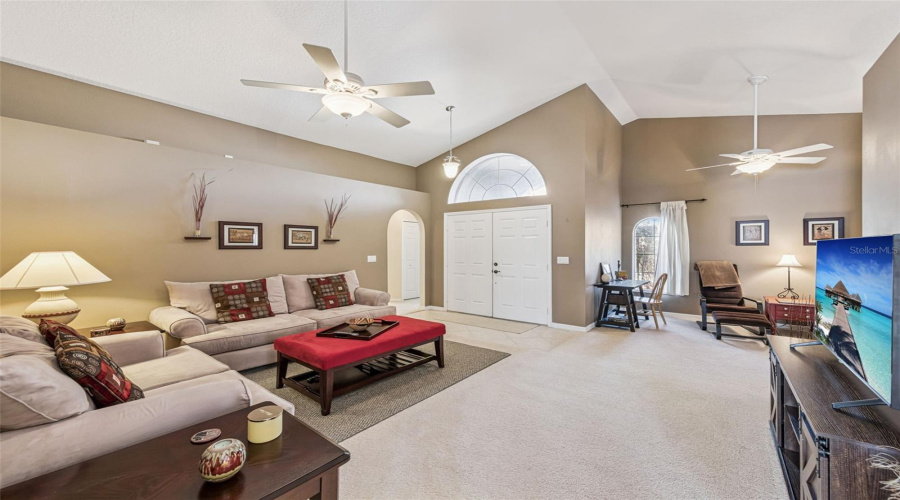 DAVENPORT, Florida 33896, 3 Bedrooms Bedrooms, ,2 BathroomsBathrooms,Residential,For Sale,KNIGHTSBRIDGE,0,MFRS5143955