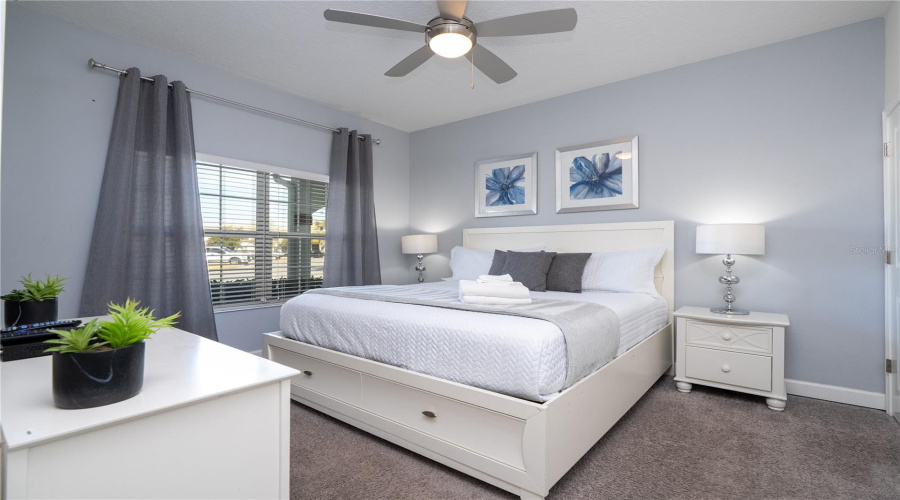 KISSIMMEE, Florida 34746, 4 Bedrooms Bedrooms, ,3 BathroomsBathrooms,Residential,For Sale,ROMEO,0,MFRO6384344