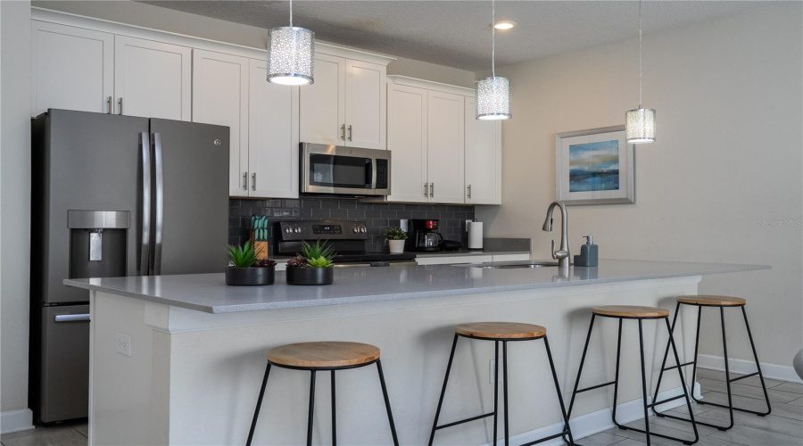 KISSIMMEE, Florida 34746, 4 Bedrooms Bedrooms, ,3 BathroomsBathrooms,Residential,For Sale,ROMEO,0,MFRO6384344