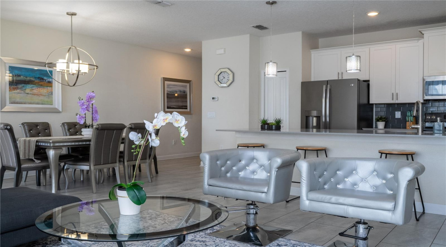 KISSIMMEE, Florida 34746, 4 Bedrooms Bedrooms, ,3 BathroomsBathrooms,Residential,For Sale,ROMEO,0,MFRO6384344