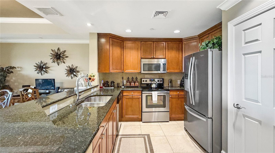 REUNION, Florida 34747, 3 Bedrooms Bedrooms, ,3 BathroomsBathrooms,Residential,For Sale,CENTRE COURT RIDGE,0,MFRS5137427