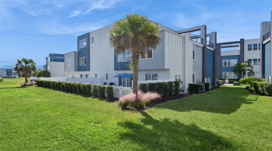 REUNION, Florida 34747, 5 Bedrooms Bedrooms, ,4 BathroomsBathrooms,Residential,For Sale,SANDY RIDGE,0,MFRS5137402