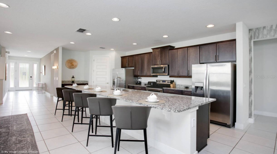 KISSIMMEE, Florida 34747, 9 Bedrooms Bedrooms, ,8 BathroomsBathrooms,Residential,For Sale,GRABEN,0,MFRO6255756