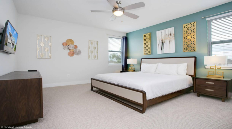 KISSIMMEE, Florida 34747, 9 Bedrooms Bedrooms, ,8 BathroomsBathrooms,Residential,For Sale,GRABEN,0,MFRO6255756