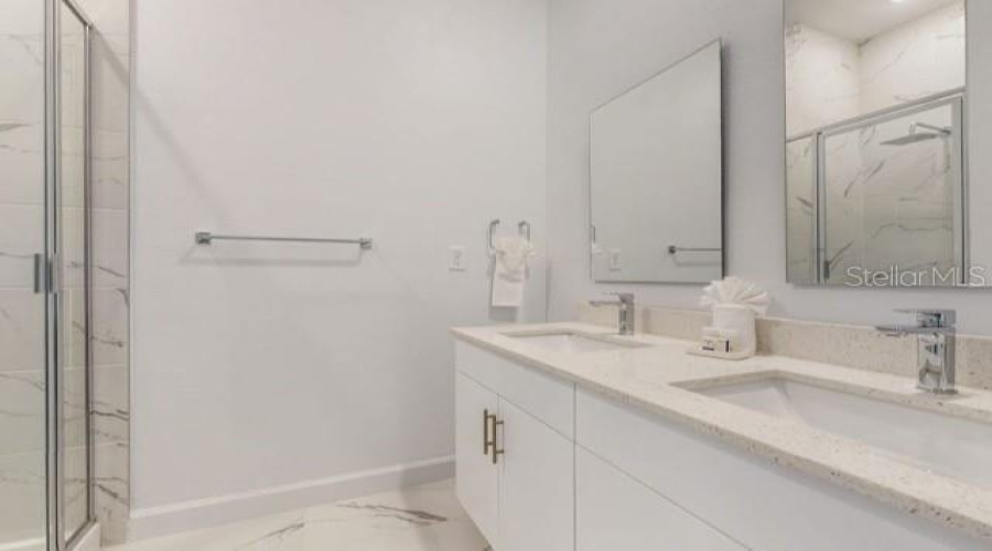 DAVENPORT, Florida 33896, 4 Bedrooms Bedrooms, ,4 BathroomsBathrooms,Residential,For Sale,FAMAGUSTA,0,MFRO6387167