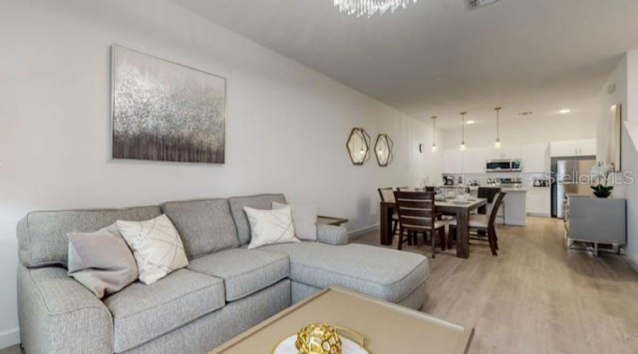 DAVENPORT, Florida 33896, 4 Bedrooms Bedrooms, ,4 BathroomsBathrooms,Residential,For Sale,FAMAGUSTA,0,MFRO6387167