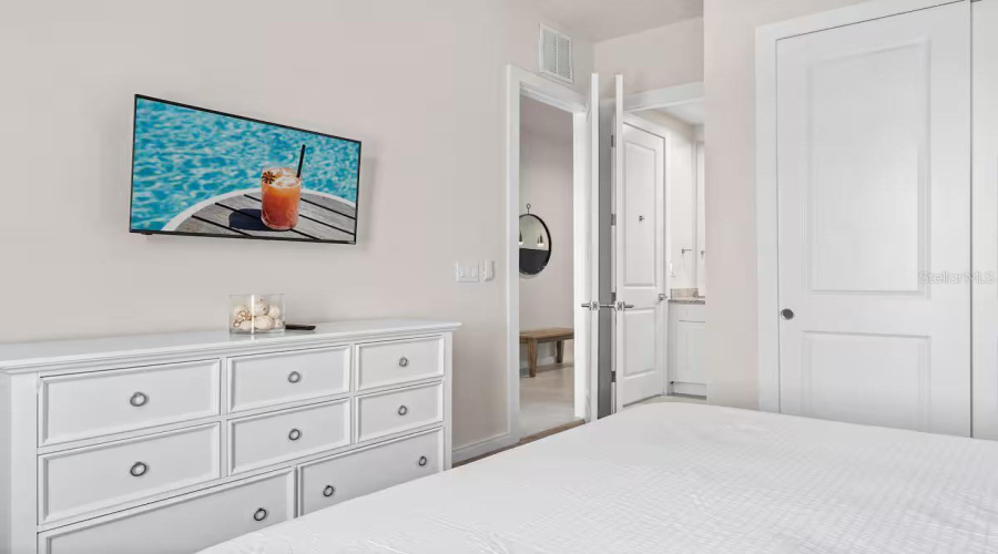 KISSIMMEE, Florida 34747, 3 Bedrooms Bedrooms, ,3 BathroomsBathrooms,Residential,For Sale,SUNFLOWER,0,MFRO6387020