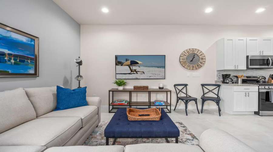 KISSIMMEE, Florida 34747, 3 Bedrooms Bedrooms, ,3 BathroomsBathrooms,Residential,For Sale,SUNFLOWER,0,MFRO6387020