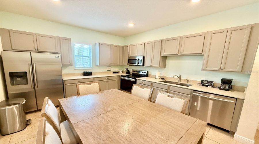 KISSIMMEE, Florida 34747, 3 Bedrooms Bedrooms, ,3 BathroomsBathrooms,Residential,For Sale,SEA PLANE,0,MFRO6386265