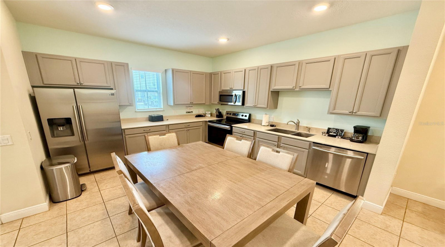 KISSIMMEE, Florida 34747, 3 Bedrooms Bedrooms, ,3 BathroomsBathrooms,Residential,For Sale,SEA PLANE,0,MFRO6386265