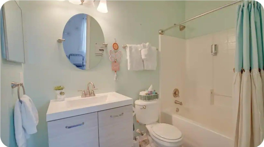 DAVENPORT, Florida 33837, 5 Bedrooms Bedrooms, ,3 BathroomsBathrooms,Residential,For Sale,SUNSET VIEW,0,MFRO6336093