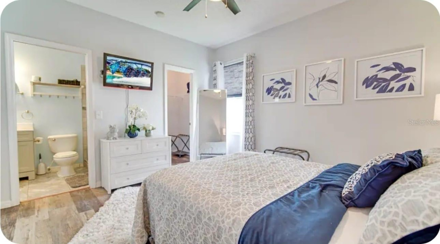 DAVENPORT, Florida 33837, 5 Bedrooms Bedrooms, ,3 BathroomsBathrooms,Residential,For Sale,SUNSET VIEW,0,MFRO6336093