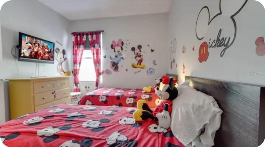 DAVENPORT, Florida 33837, 5 Bedrooms Bedrooms, ,3 BathroomsBathrooms,Residential,For Sale,SUNSET VIEW,0,MFRO6336093