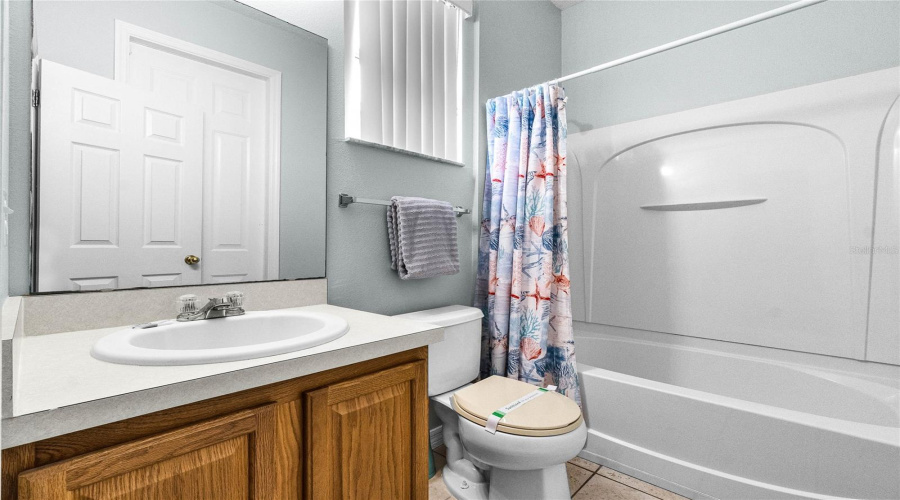 DAVENPORT, Florida 33896, 7 Bedrooms Bedrooms, ,4 BathroomsBathrooms,Residential,For Sale,WILLOW VIEW,0,MFRS5123398