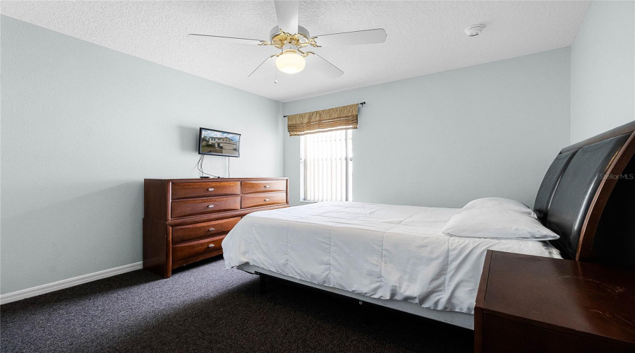 DAVENPORT, Florida 33896, 7 Bedrooms Bedrooms, ,4 BathroomsBathrooms,Residential,For Sale,WILLOW VIEW,0,MFRS5123398