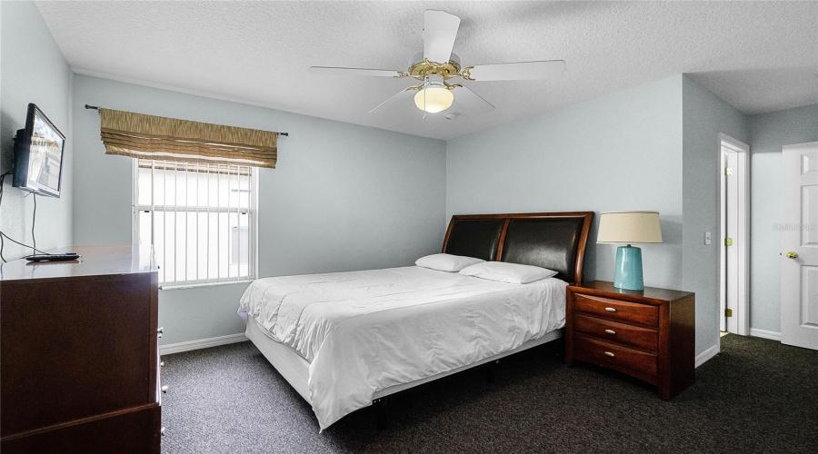 DAVENPORT, Florida 33896, 7 Bedrooms Bedrooms, ,4 BathroomsBathrooms,Residential,For Sale,WILLOW VIEW,0,MFRS5123398