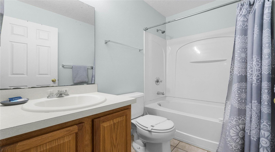 DAVENPORT, Florida 33896, 7 Bedrooms Bedrooms, ,4 BathroomsBathrooms,Residential,For Sale,WILLOW VIEW,0,MFRS5123398