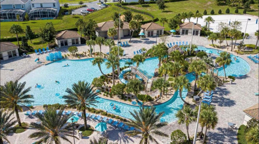 DAVENPORT, Florida 33896, 6 Bedrooms Bedrooms, ,5 BathroomsBathrooms,Residential,For Sale,PLAY THROUGH,0,MFRS5136150