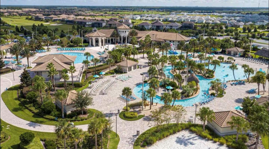 DAVENPORT, Florida 33896, 6 Bedrooms Bedrooms, ,5 BathroomsBathrooms,Residential,For Sale,PLAY THROUGH,0,MFRS5136150