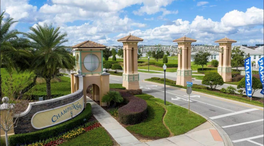 DAVENPORT, Florida 33896, 6 Bedrooms Bedrooms, ,5 BathroomsBathrooms,Residential,For Sale,PLAY THROUGH,0,MFRS5136150