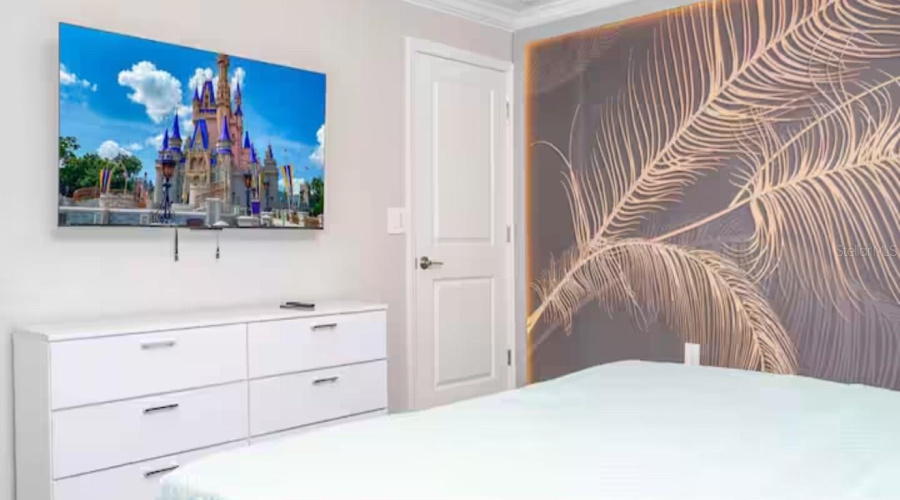 KISSIMMEE, Florida 34746, 4 Bedrooms Bedrooms, ,3 BathroomsBathrooms,Residential,For Sale,READING,0,MFRS5137715