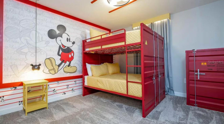 KISSIMMEE, Florida 34746, 4 Bedrooms Bedrooms, ,3 BathroomsBathrooms,Residential,For Sale,READING,0,MFRS5137715