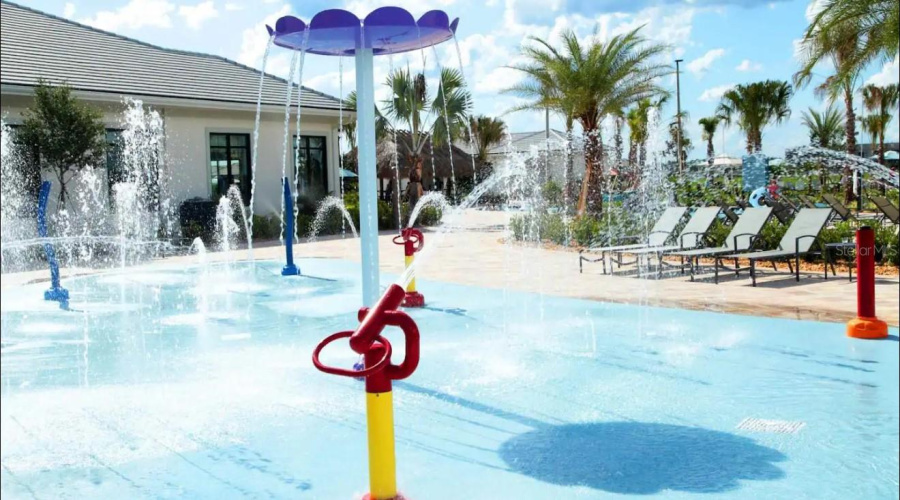 KISSIMMEE, Florida 34746, 4 Bedrooms Bedrooms, ,3 BathroomsBathrooms,Residential,For Sale,READING,0,MFRS5137715