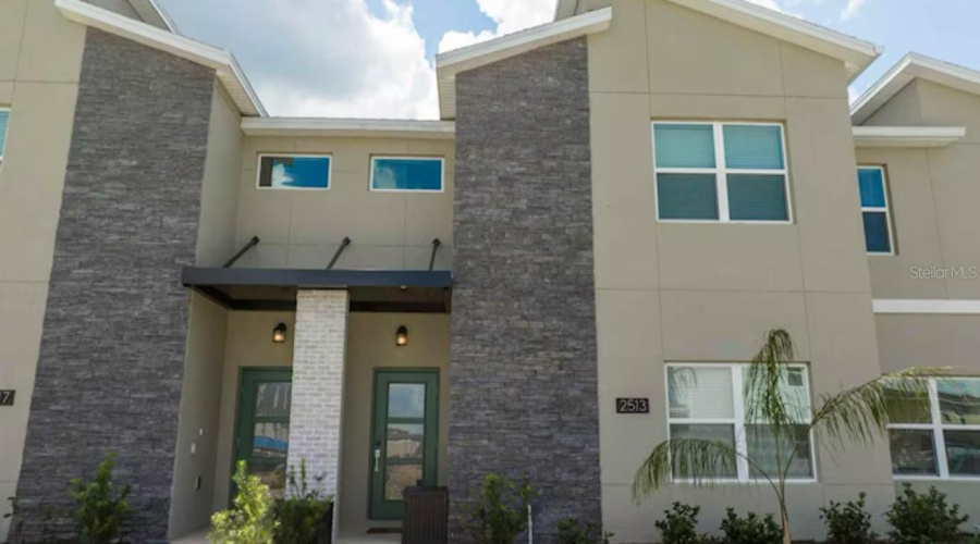 KISSIMMEE, Florida 34746, 4 Bedrooms Bedrooms, ,3 BathroomsBathrooms,Residential,For Sale,READING,0,MFRS5137715