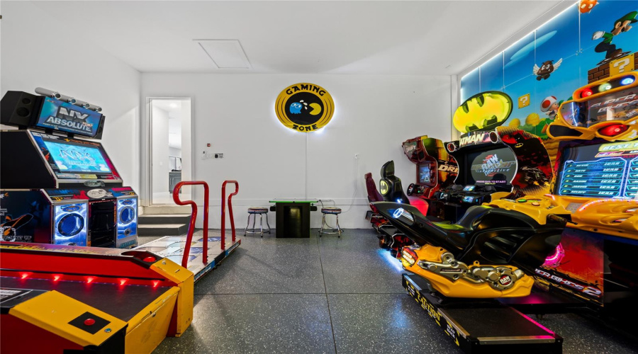REUNION, Florida 34747, 6 Bedrooms Bedrooms, ,6 BathroomsBathrooms,Residential,For Sale,JACKS CLUB,0,MFRO6387249
