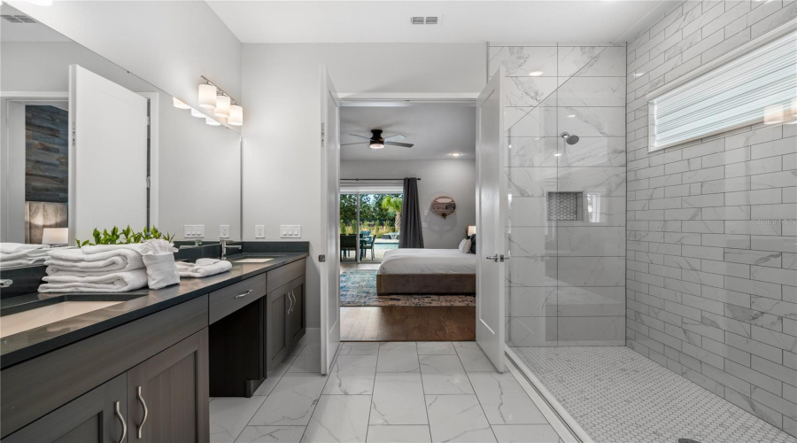 REUNION, Florida 34747, 6 Bedrooms Bedrooms, ,6 BathroomsBathrooms,Residential,For Sale,JACKS CLUB,0,MFRO6387249