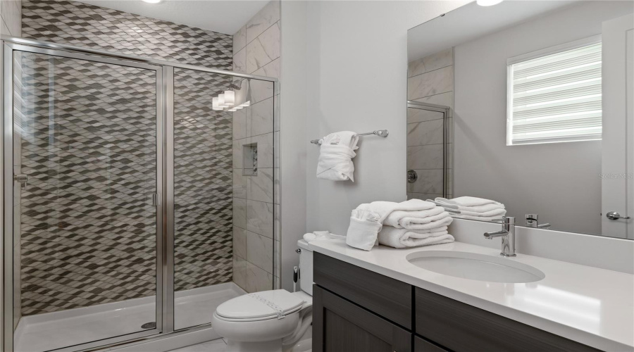 REUNION, Florida 34747, 6 Bedrooms Bedrooms, ,6 BathroomsBathrooms,Residential,For Sale,JACKS CLUB,0,MFRO6387249