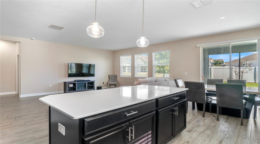 DAVENPORT, Florida 33837, 4 Bedrooms Bedrooms, ,2 BathroomsBathrooms,Residential,For Sale,TAFT,0,MFRO6360731