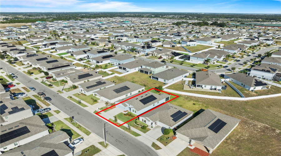 DAVENPORT, Florida 33837, 4 Bedrooms Bedrooms, ,2 BathroomsBathrooms,Residential,For Sale,TAFT,0,MFRO6360731