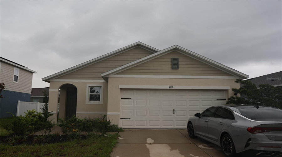 DAVENPORT, Florida 33837, 3 Bedrooms Bedrooms, ,2 BathroomsBathrooms,Residential,For Sale,LILY,0,MFRP4935704